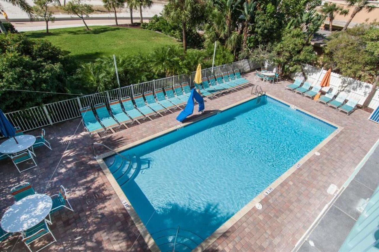 סיינט פיט ביץ' South Beach Oceanfront Resort מראה חיצוני תמונה