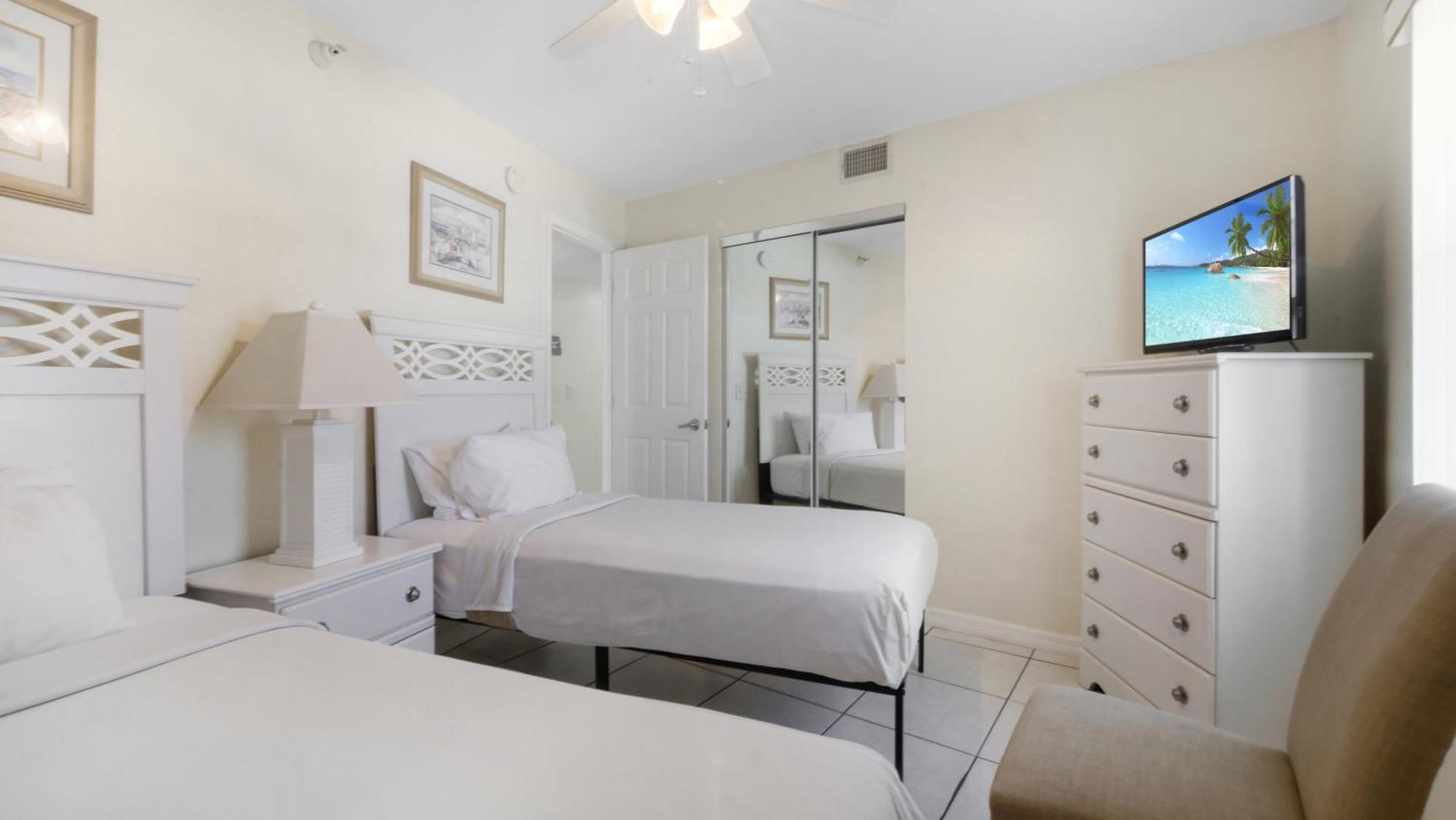 סיינט פיט ביץ' South Beach Oceanfront Resort מראה חיצוני תמונה